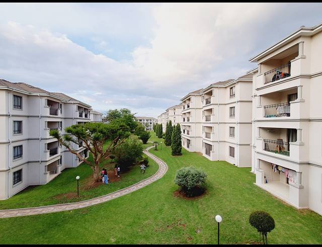 2 BEDROOM APARTMENT RENTED IN NOORDWYK